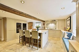 Photo 11- click for photo gallery